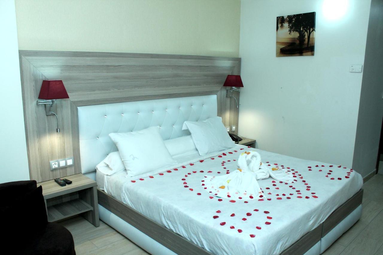 Hotel Amsterdam Rouiba Екстериор снимка