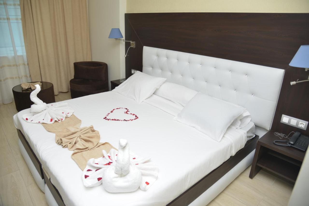 Hotel Amsterdam Rouiba Екстериор снимка